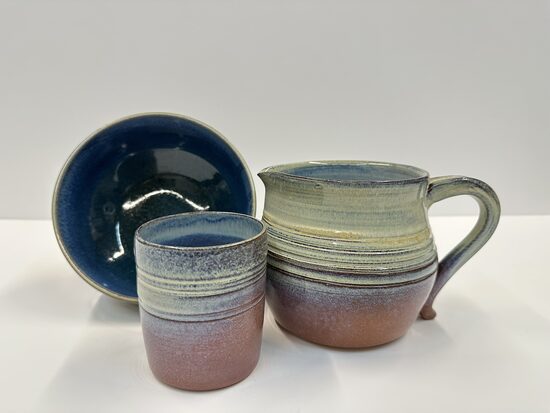 Traditional-shaped tableware